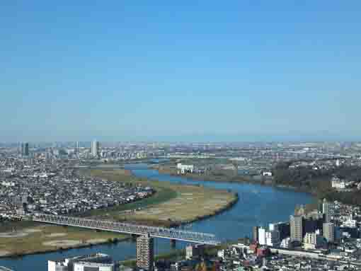 花火大会の行われる江戸川