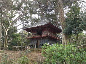 the bell tower in Mamasan Guhoji