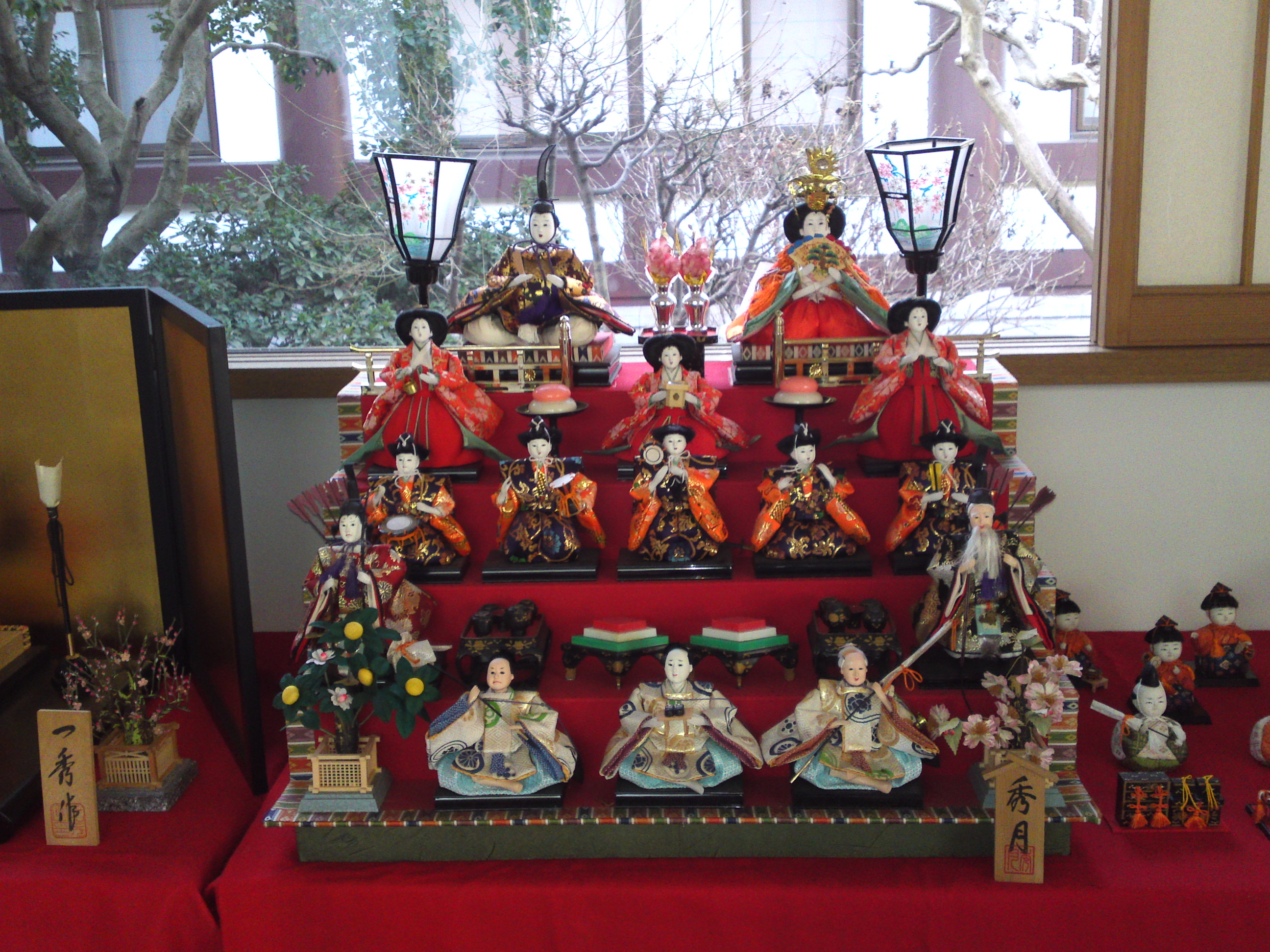 2015年中山法華経寺本院の雛飾り２