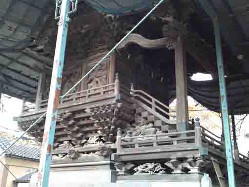 a beautiful relief of Seiryu Jinja Urayasu