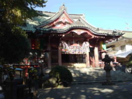 the oku-no-in at Nakayama Hokekyo-ji