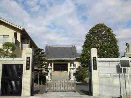 Rengeji Temple along Furukawa Water Park