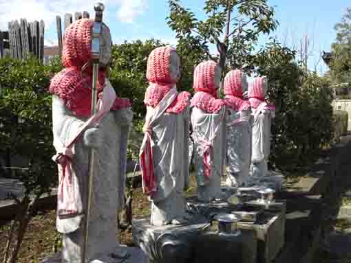 the statues of the five jizos in Ryukoji