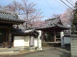 曽谷山法蓮寺の鐘楼堂