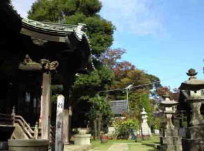 The approach to the satsudo hall