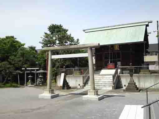 西小松川町の天祖神社内疱瘡神社