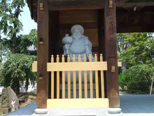 the statue of Daikokuten in Yakushadera