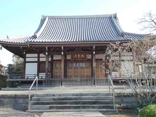 the main hall in Daiunji Temple